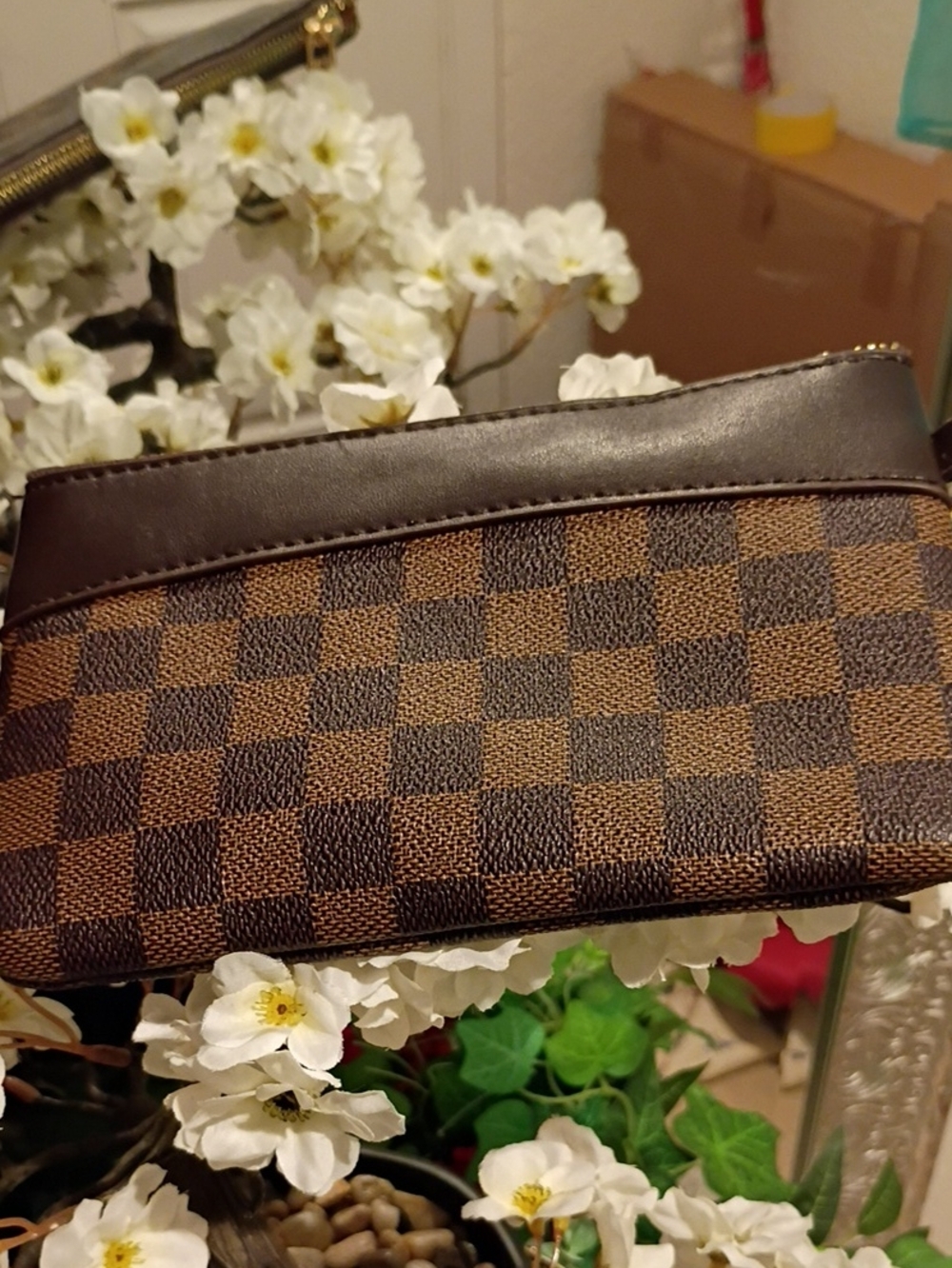 Brown Checkered Men’s Canvas Zip Wallet Bag